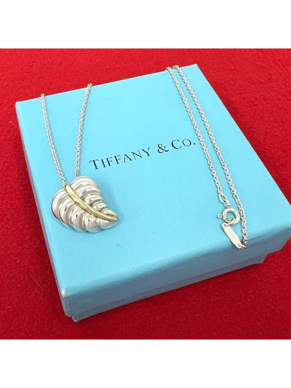 Tiffany & Co Vintage Leaf Motif Necklace Silver Yellow Gold